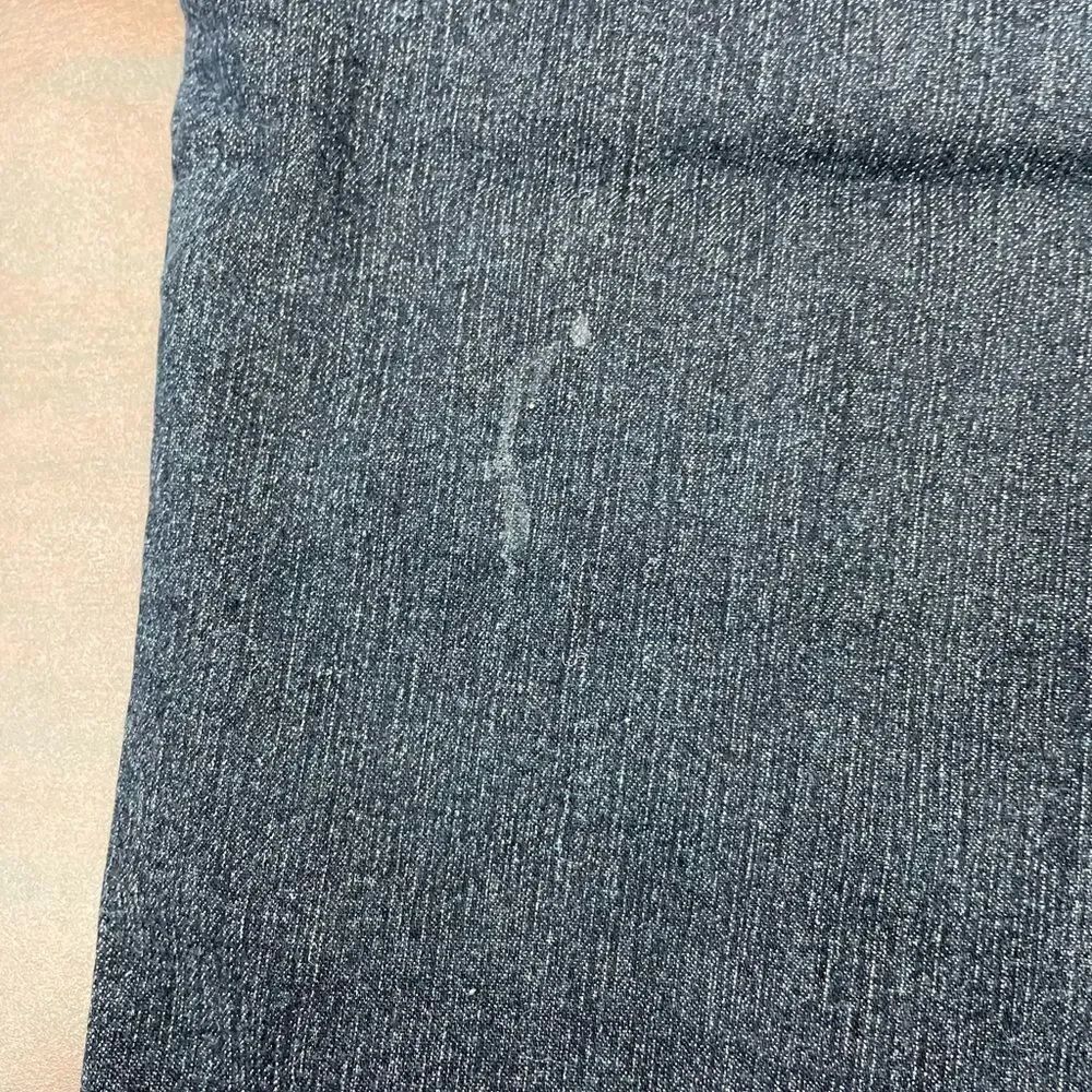Signature Studio Contemporary Style Denim Capris Size 8 - Picture 4 of 5